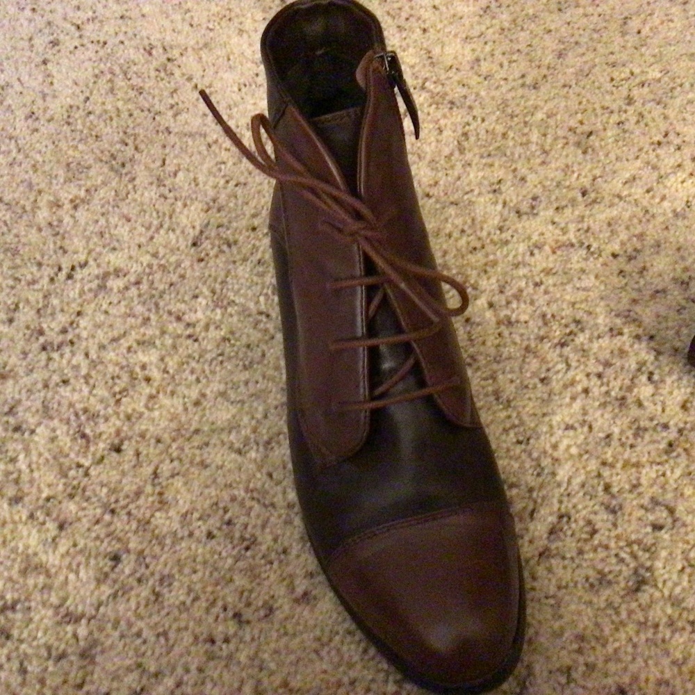 Regarde Ciel ladies dress boot size 40 US 9